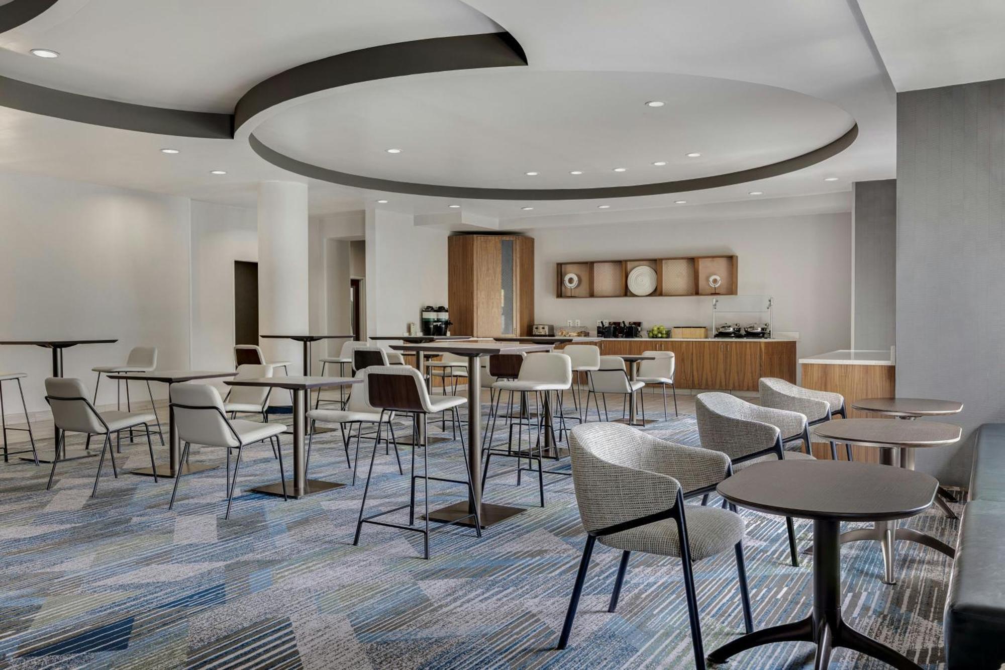 Springhill Suites By Marriott Jacksonville North I-95 Area Exterior photo